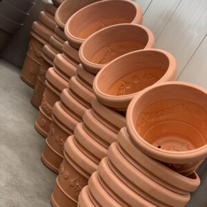 Kunststof terraspot terracotta kleur